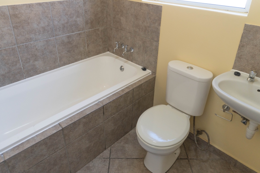 2 Bedroom Property for Sale in Sunset Glen Western Cape